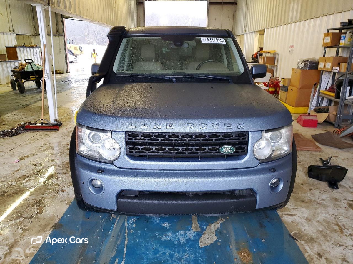 Land Rover LR4 2011