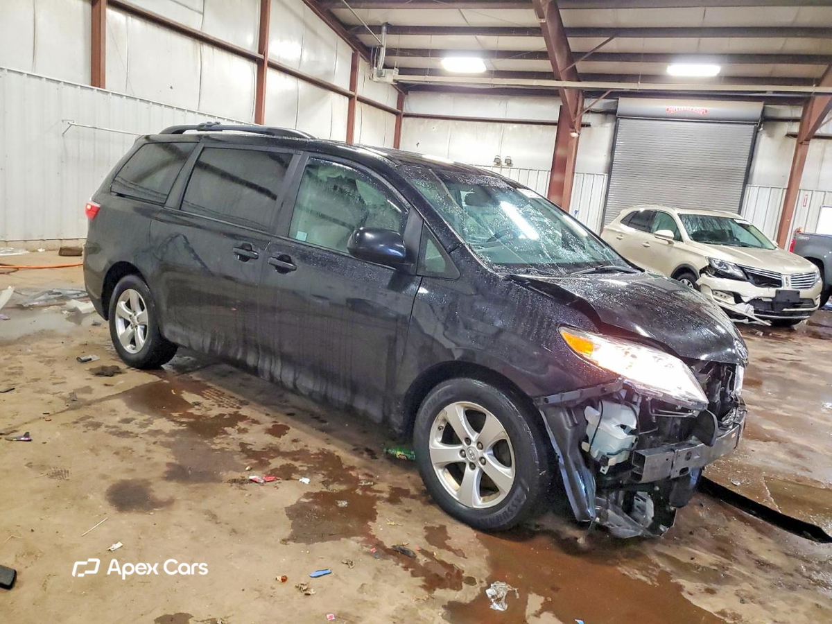 Toyota Sienna 2015