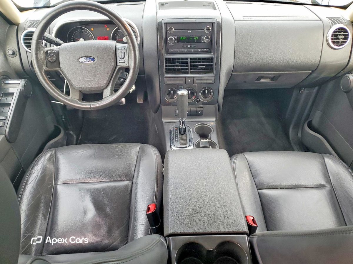 Ford Explorer 2010