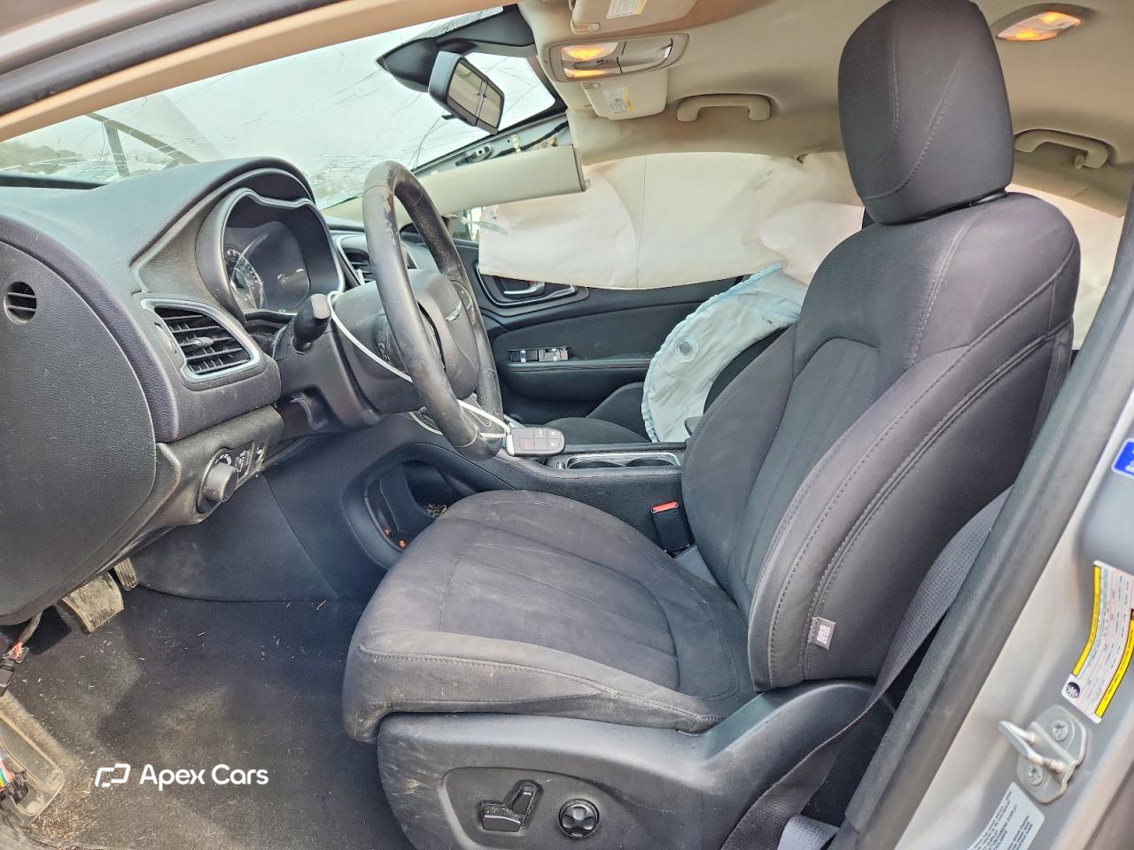 Chrysler 200 2015