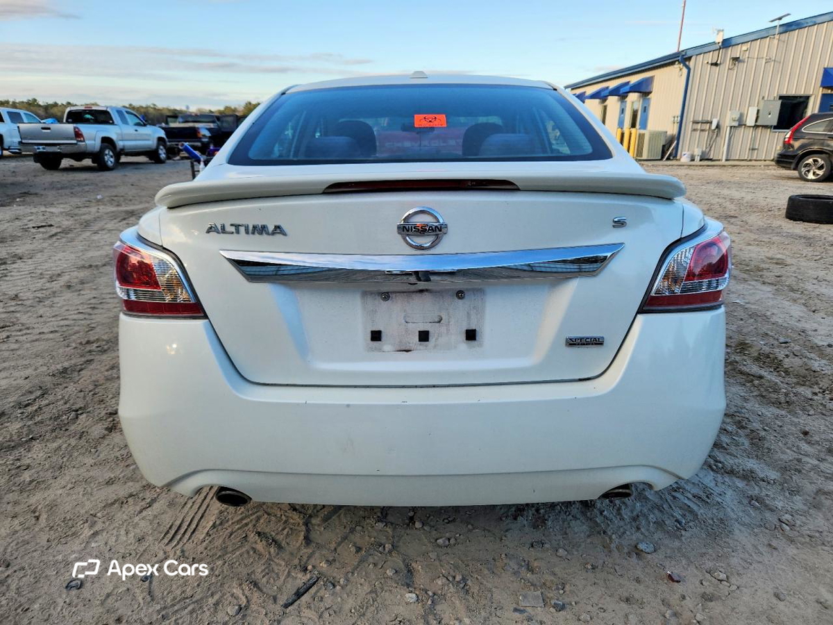 Nissan Altima 2015