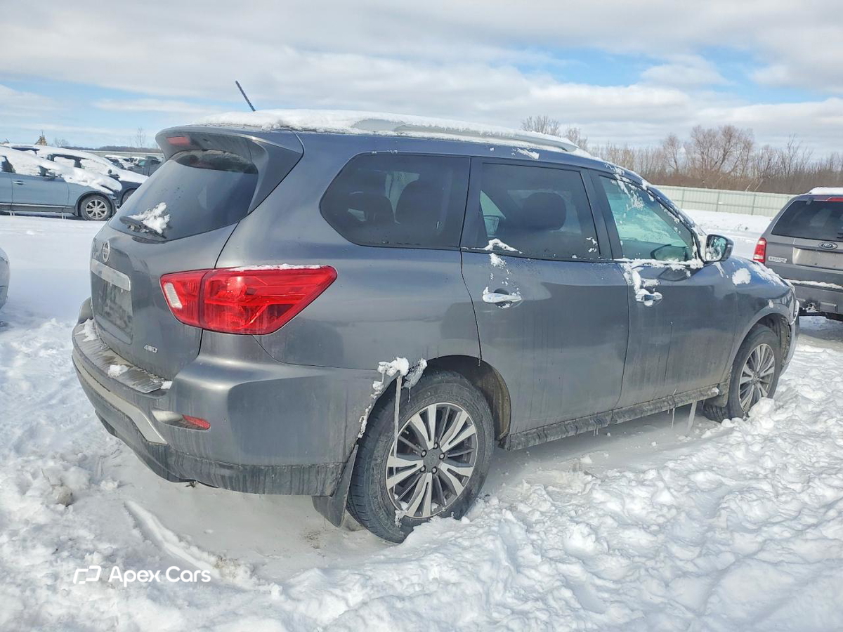 Nissan Pathfinder 2017