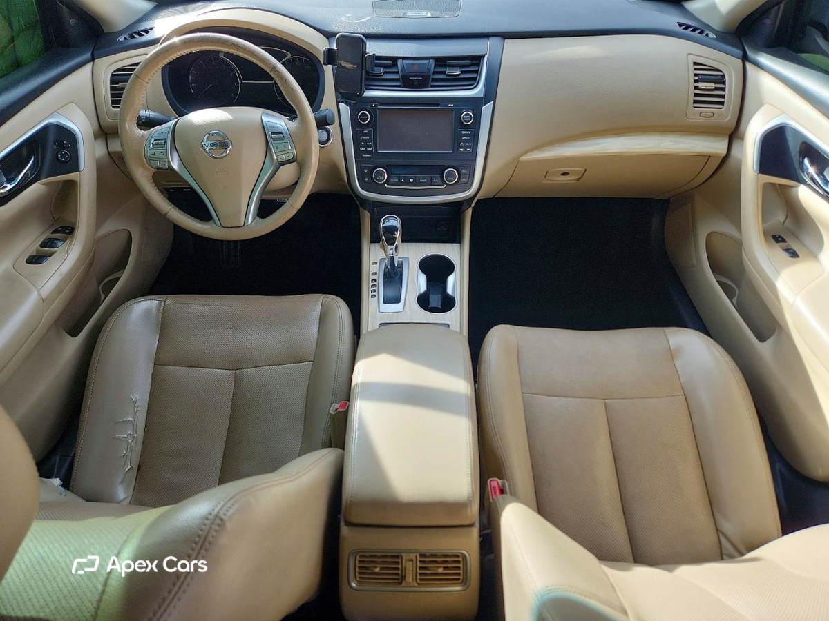 Nissan Altima 2016