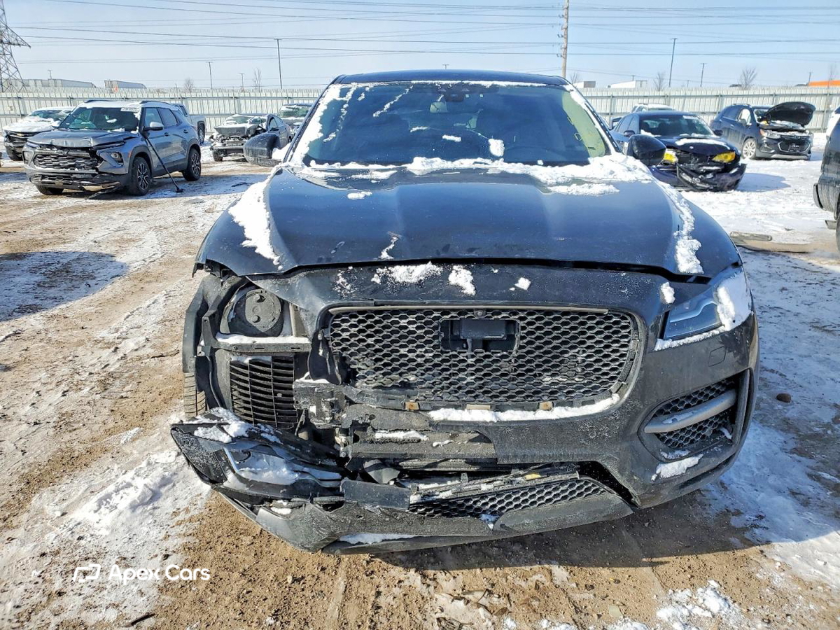 Jaguar F-Pace 2017