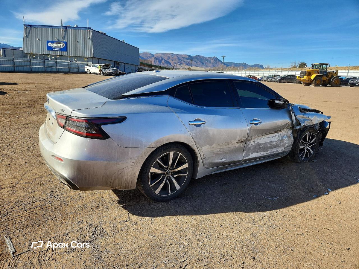 Nissan Maxima 2021