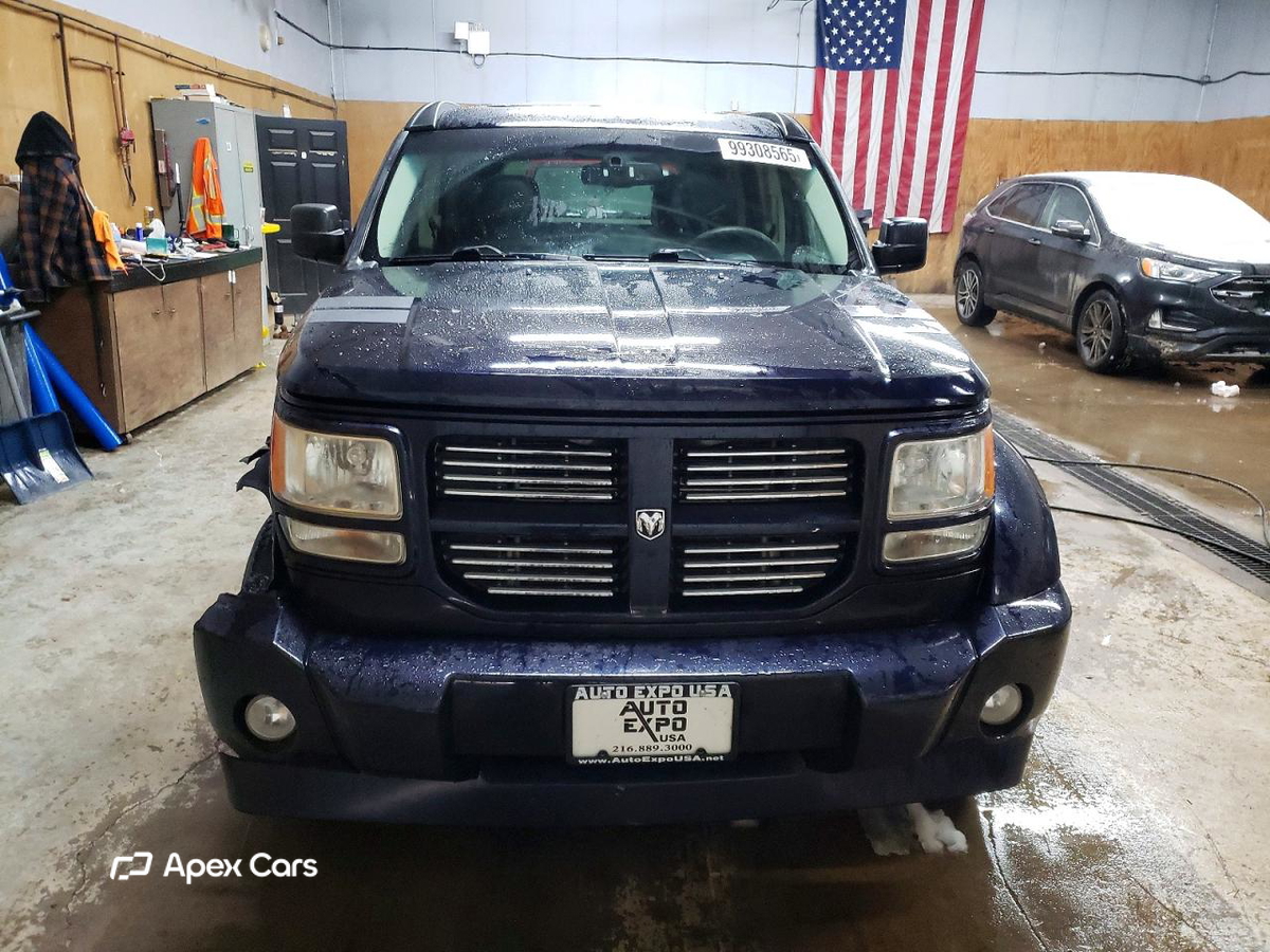 Dodge Nitro 2011