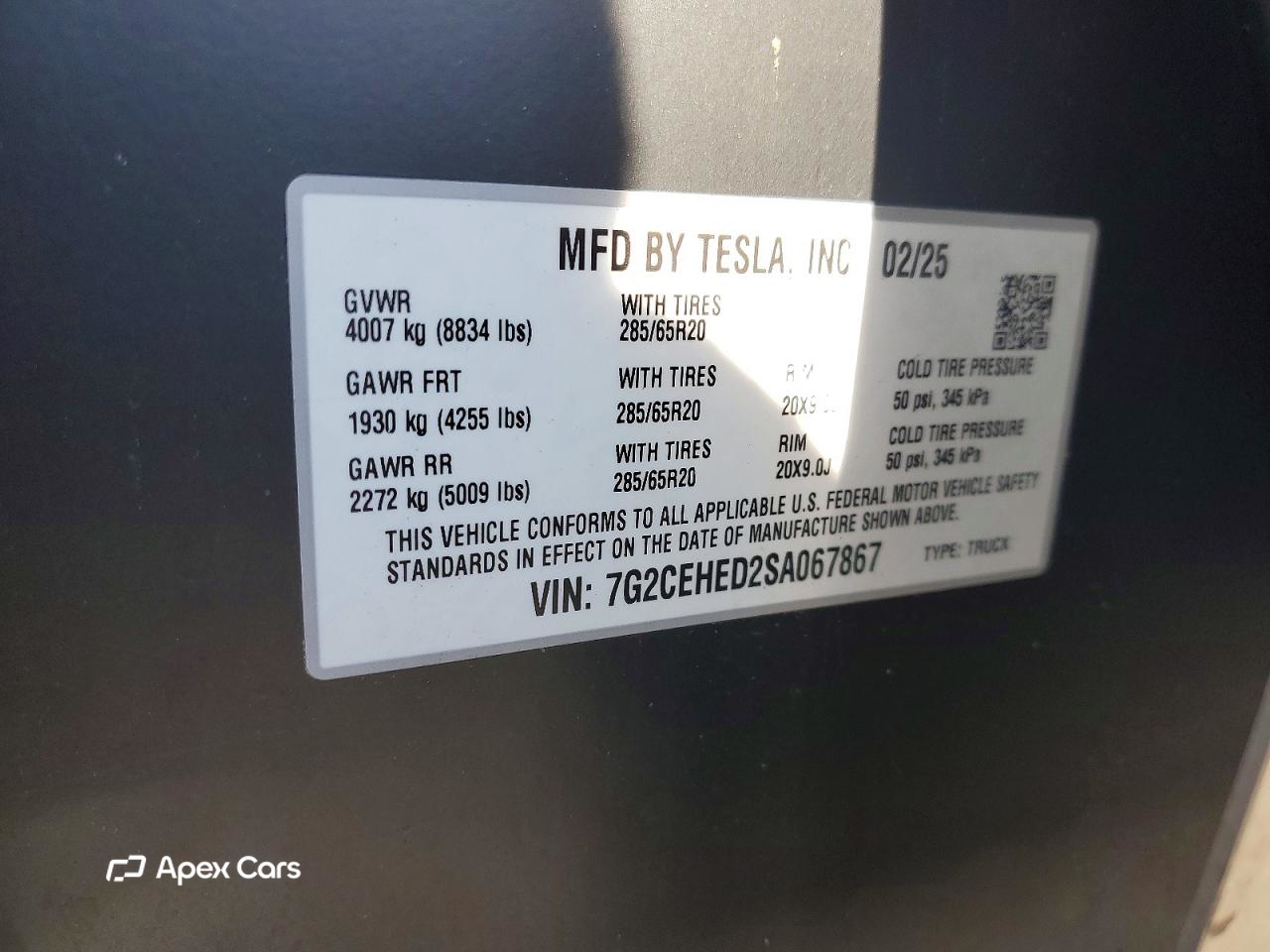 Tesla Cybertruck 2025