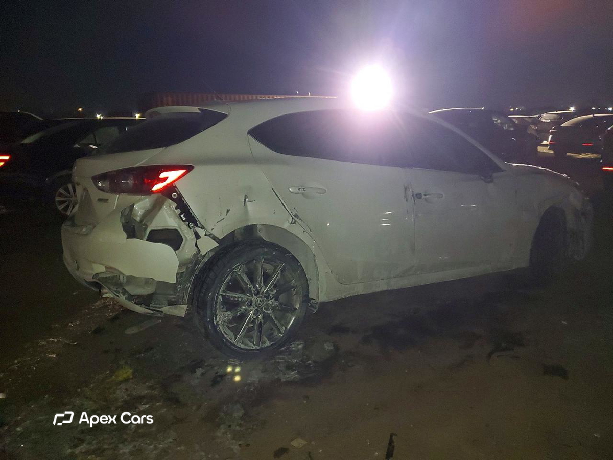 Mazda 3 2018