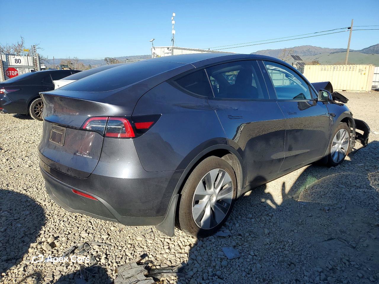 Tesla Model Y 2023