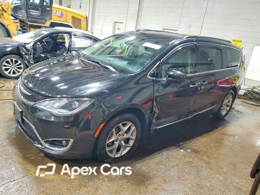 Chrysler Pacifica 2017 - Image 1 of 14