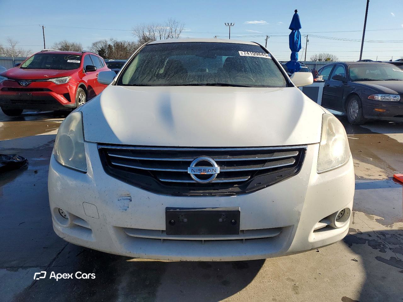 Nissan Altima 2010