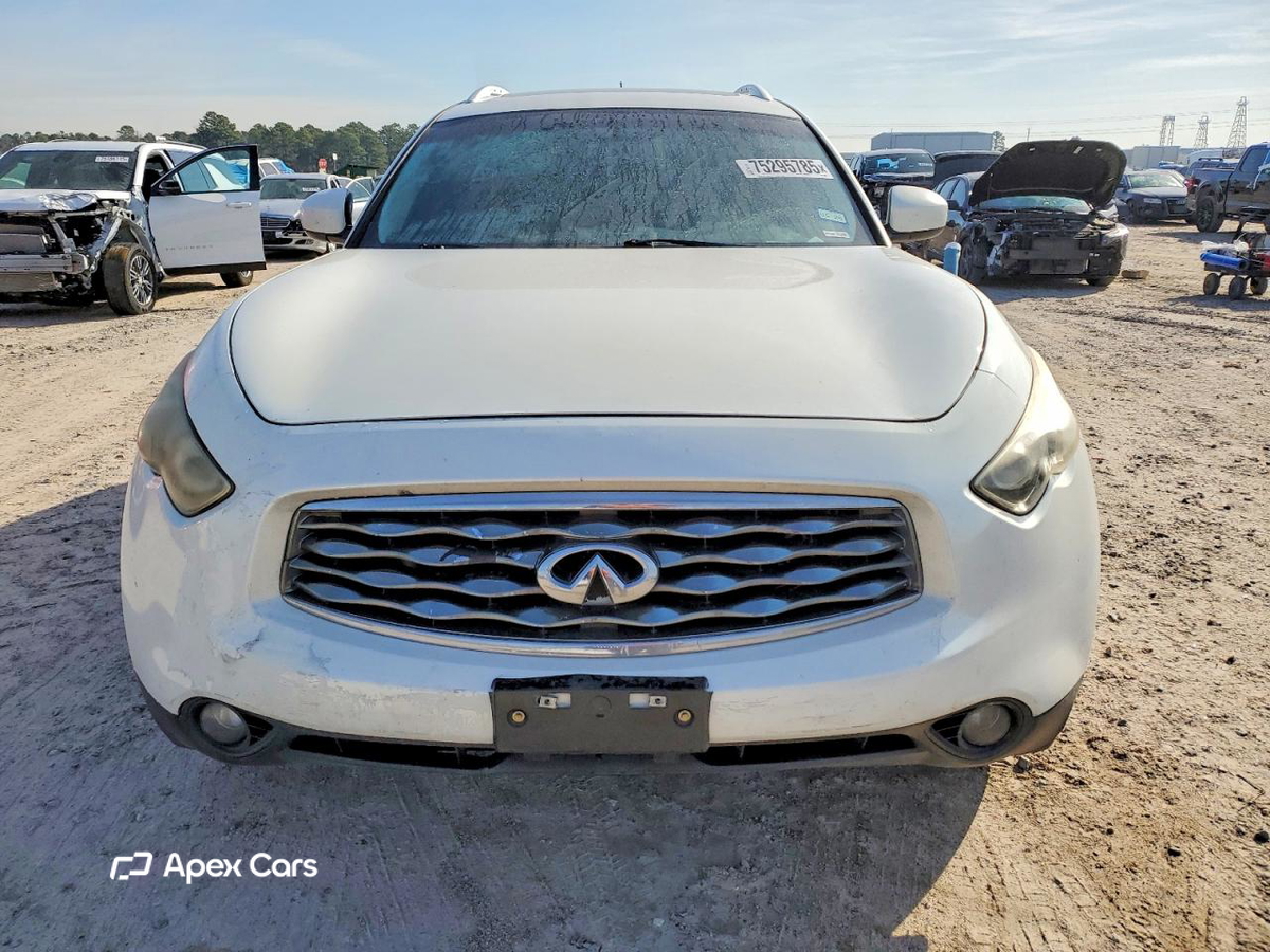 Infiniti FX 2010