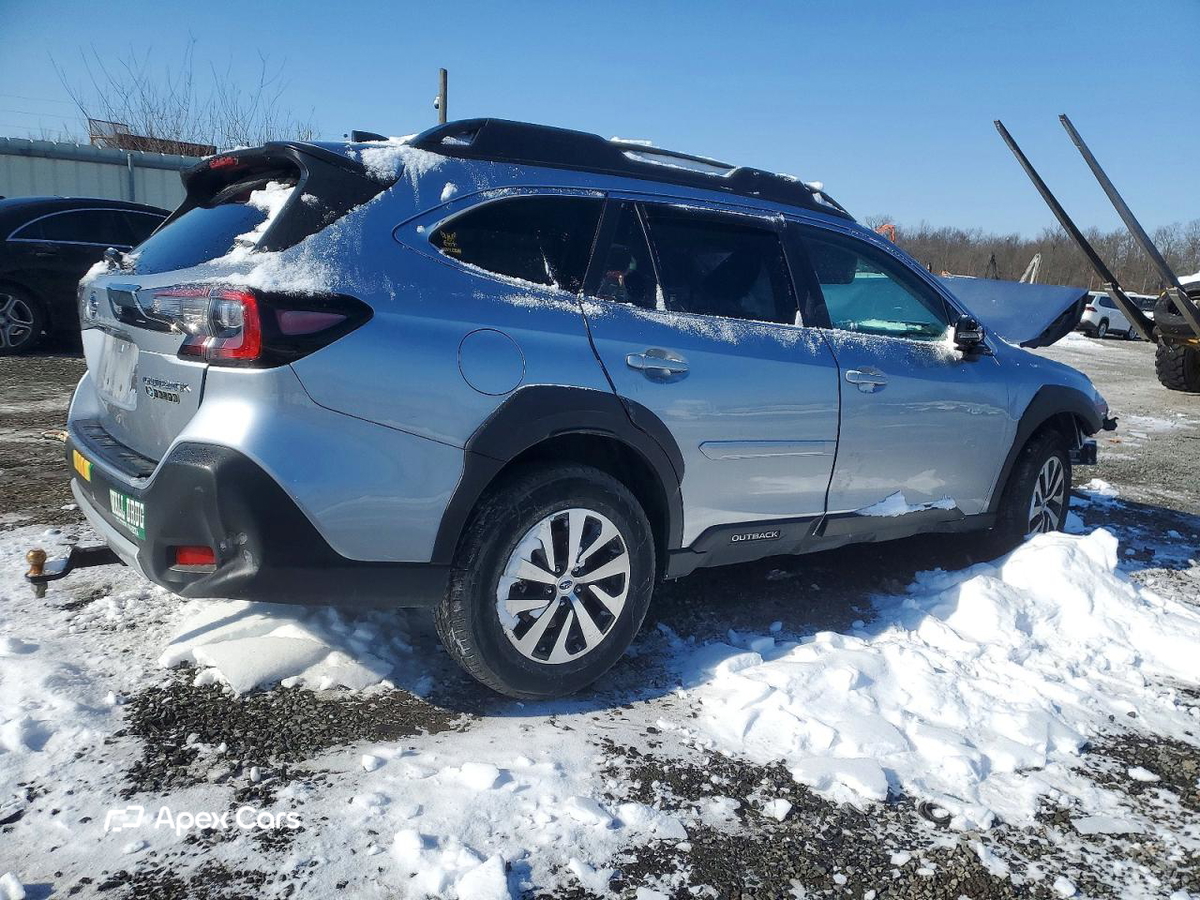 Subaru Outback 2025