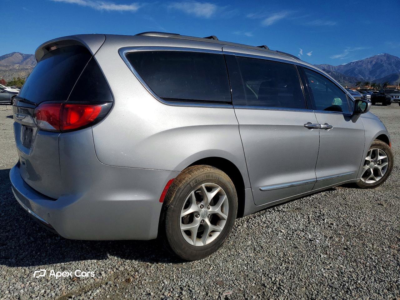 Chrysler Pacifica 2017