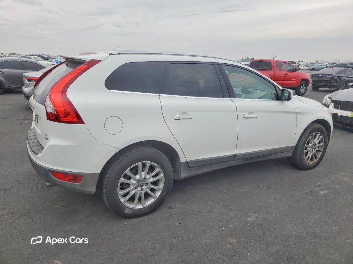 Volvo XC60 2010