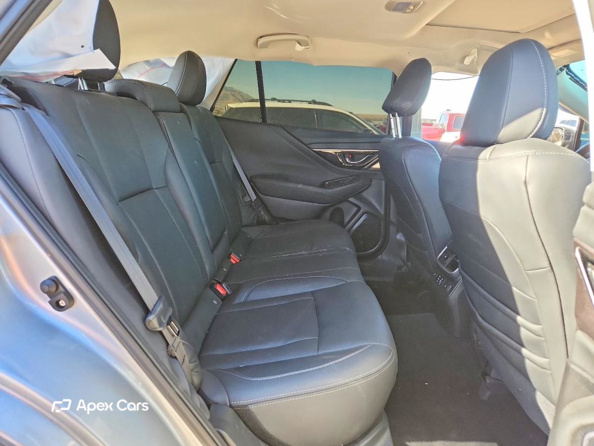 Subaru Outback 2024