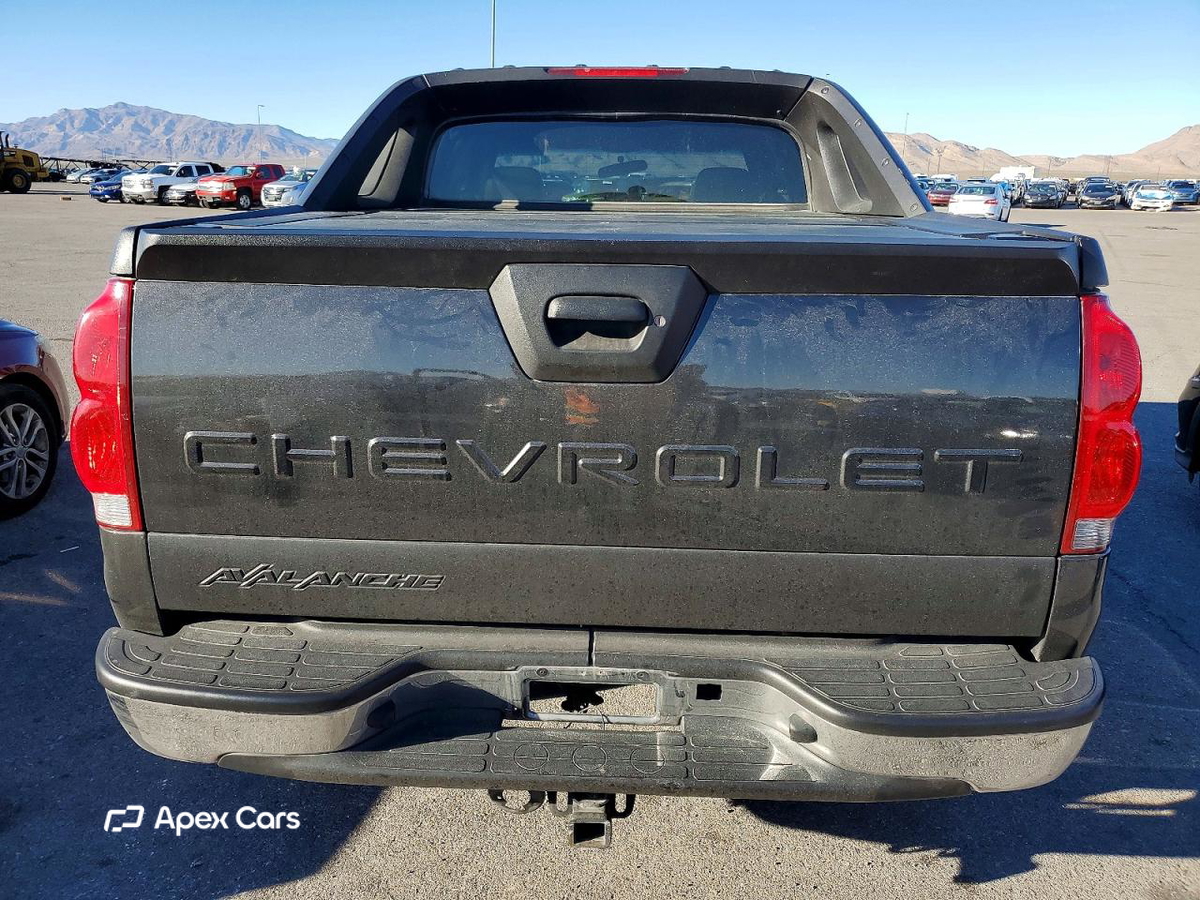 Chevrolet Avalanche 2004