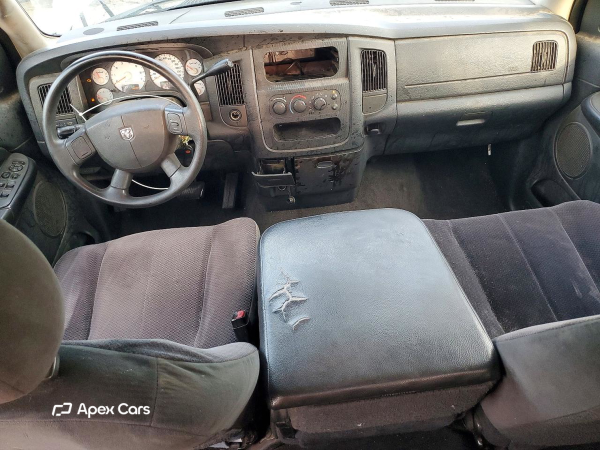 Dodge RAM 2004