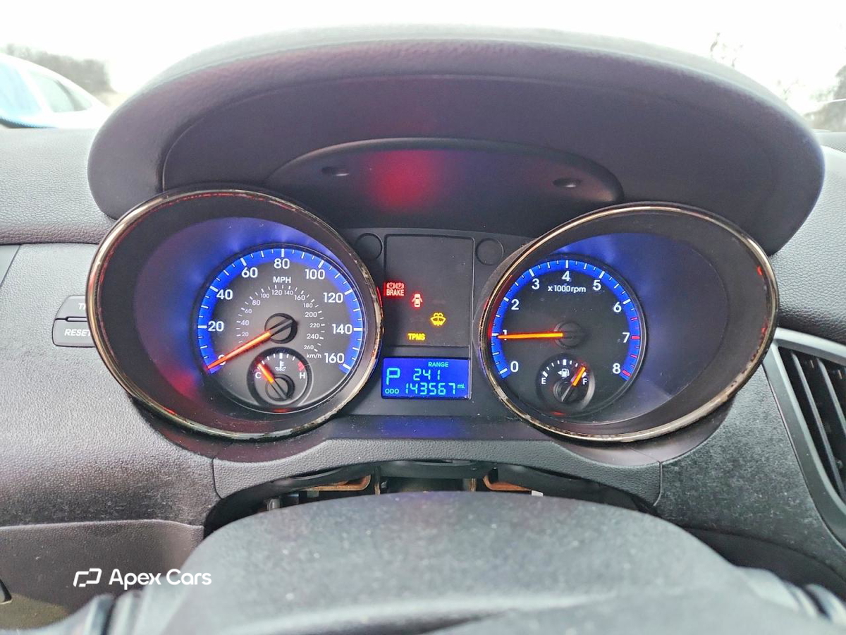 Hyundai Genesis Coupe 2012