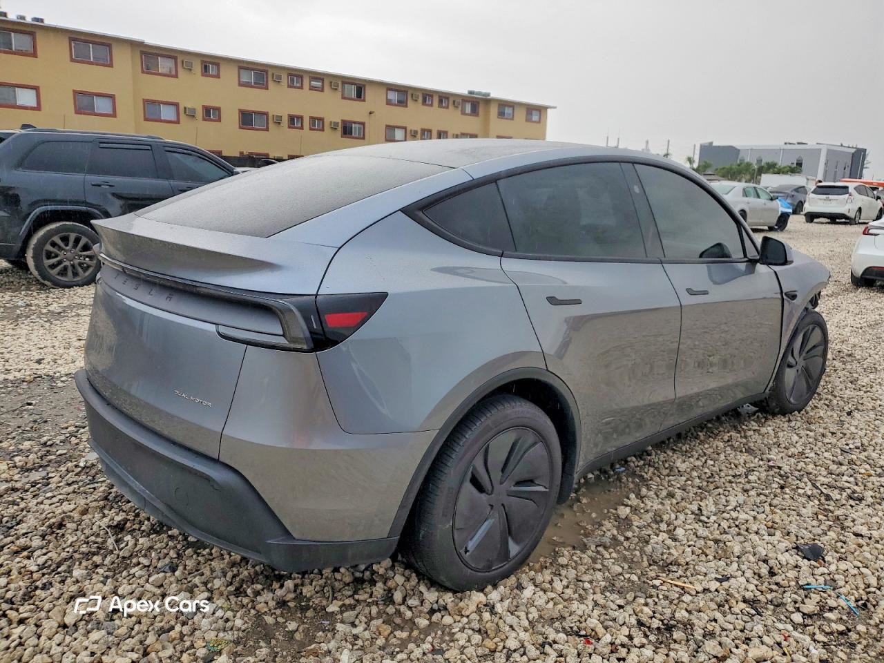 Tesla Model Y 2026