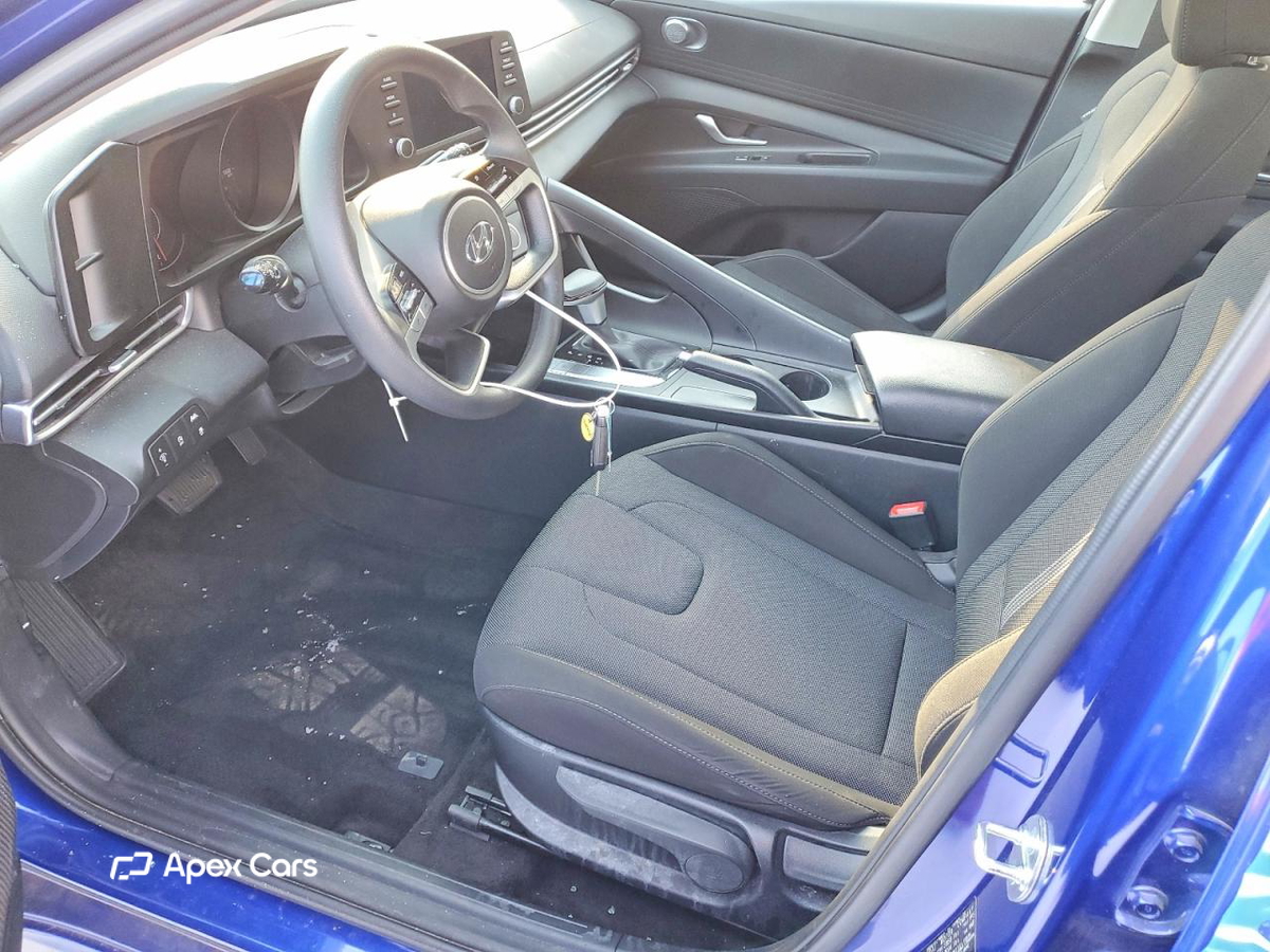 Hyundai Elantra 2023