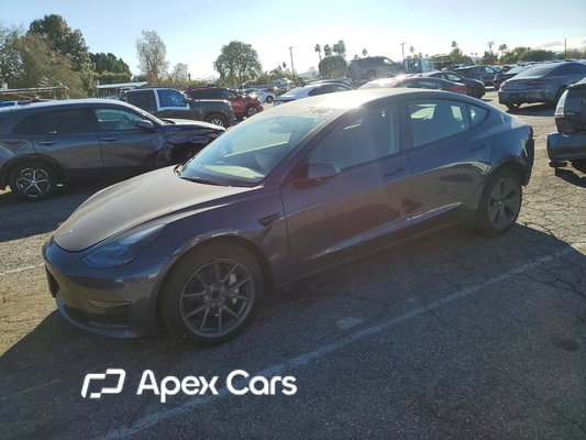 Tesla Model 3 2023 - Image 1 of 13