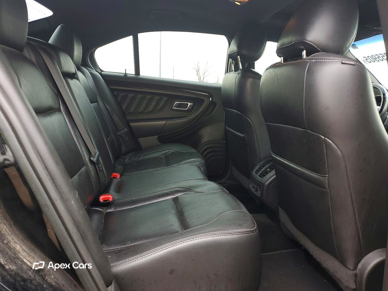 Ford Taurus 2017