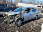Nissan Versa 2015