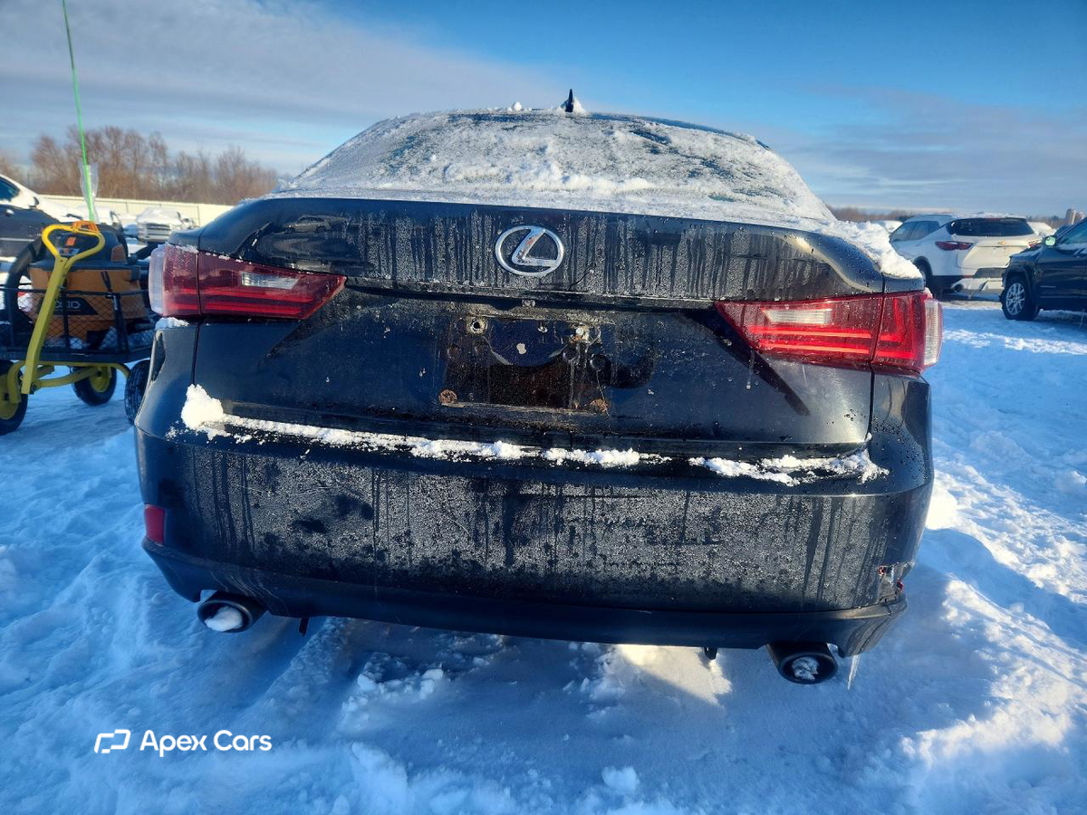 Lexus IS 2014