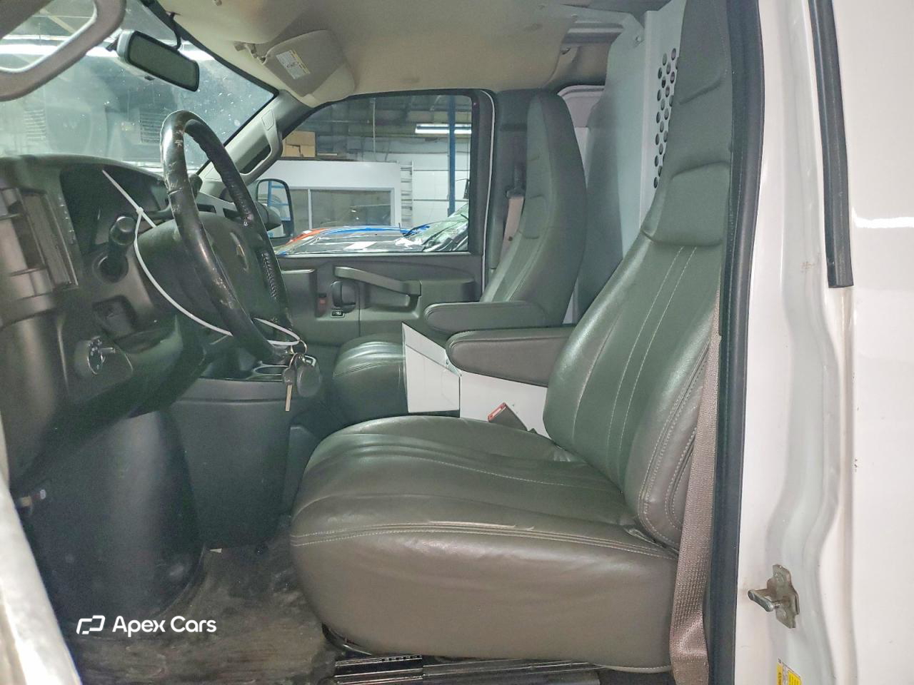 Chevrolet Express 2021