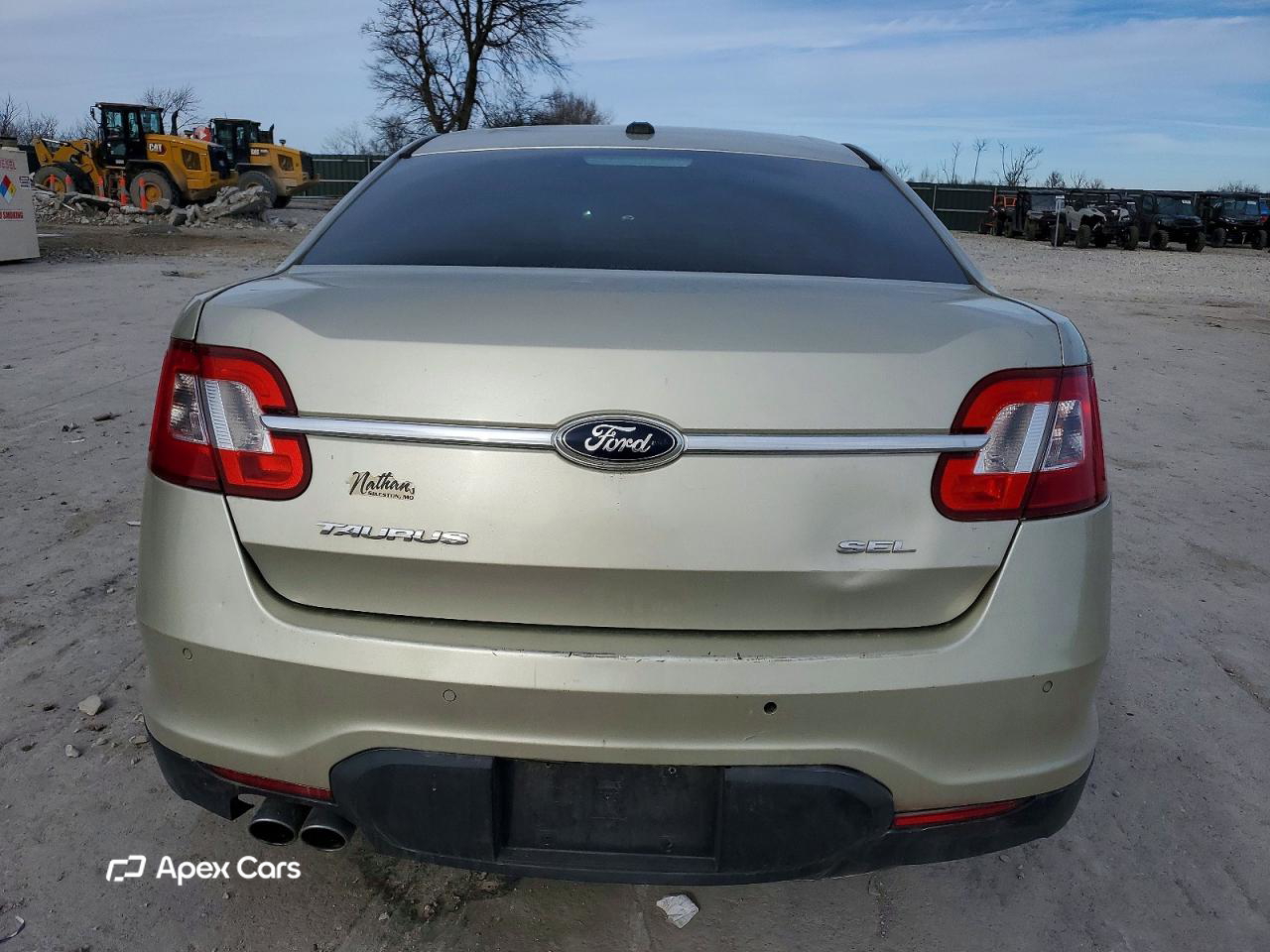 Ford Taurus 2011