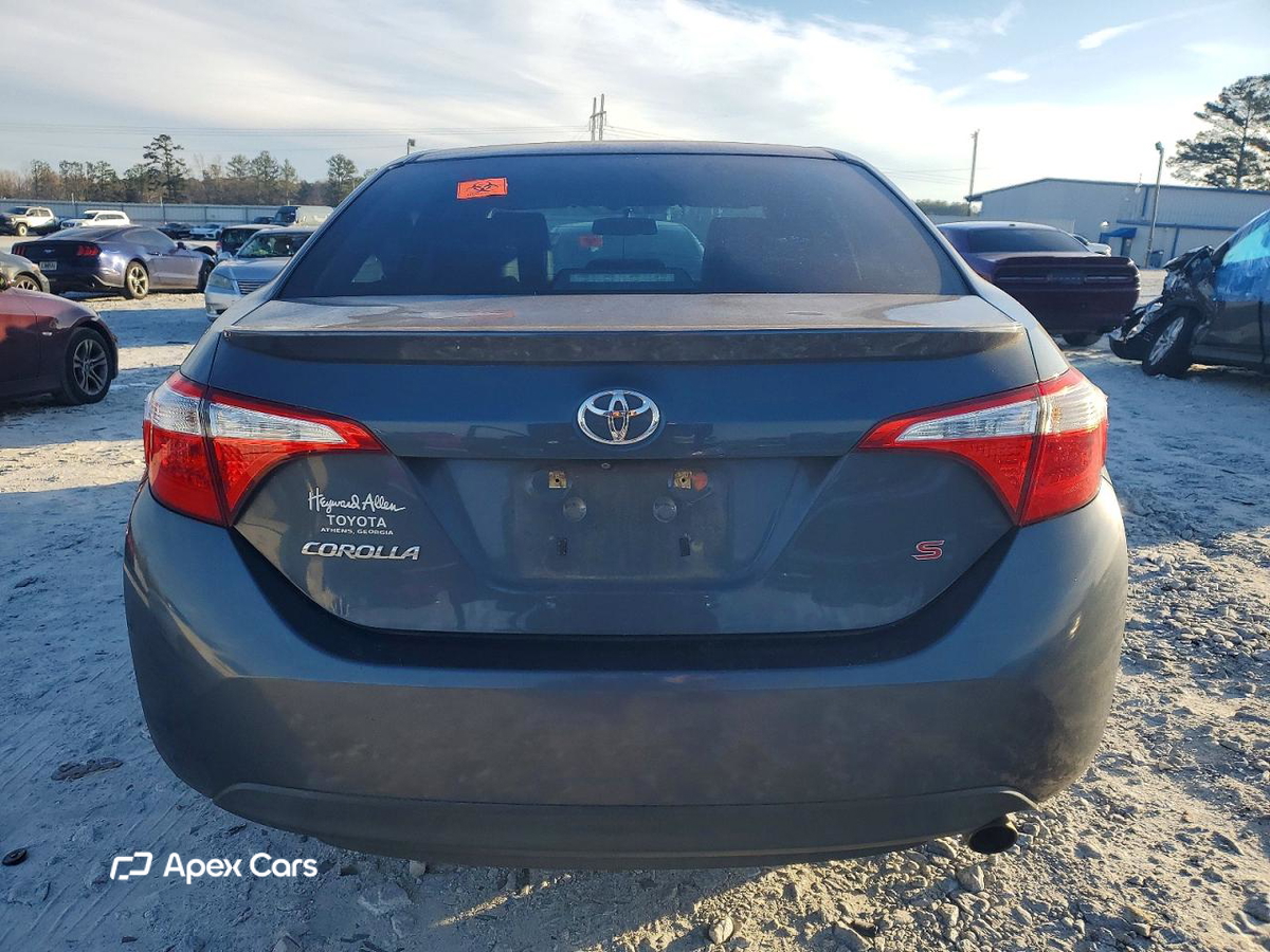 Toyota Corolla 2015