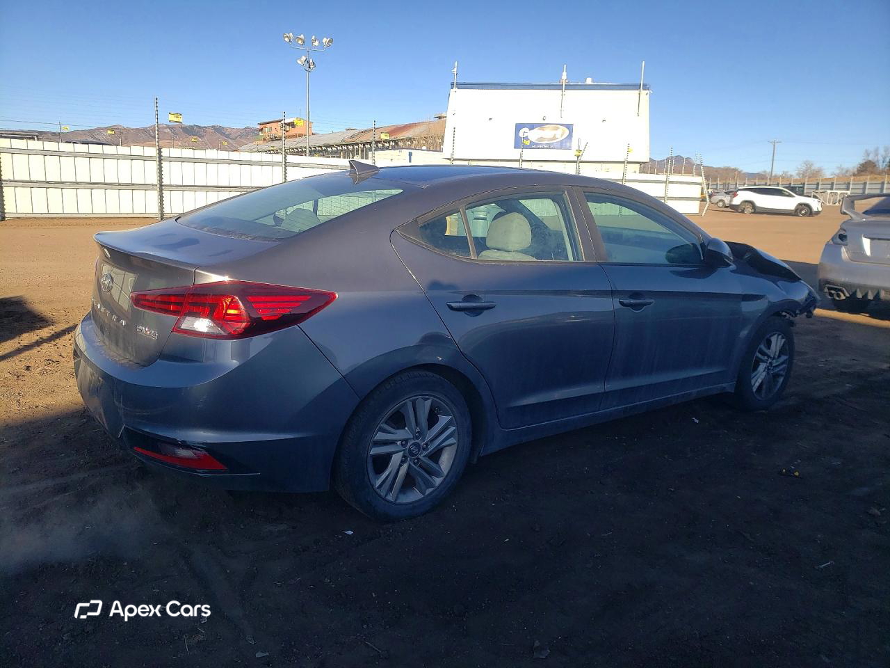Hyundai Elantra 2020
