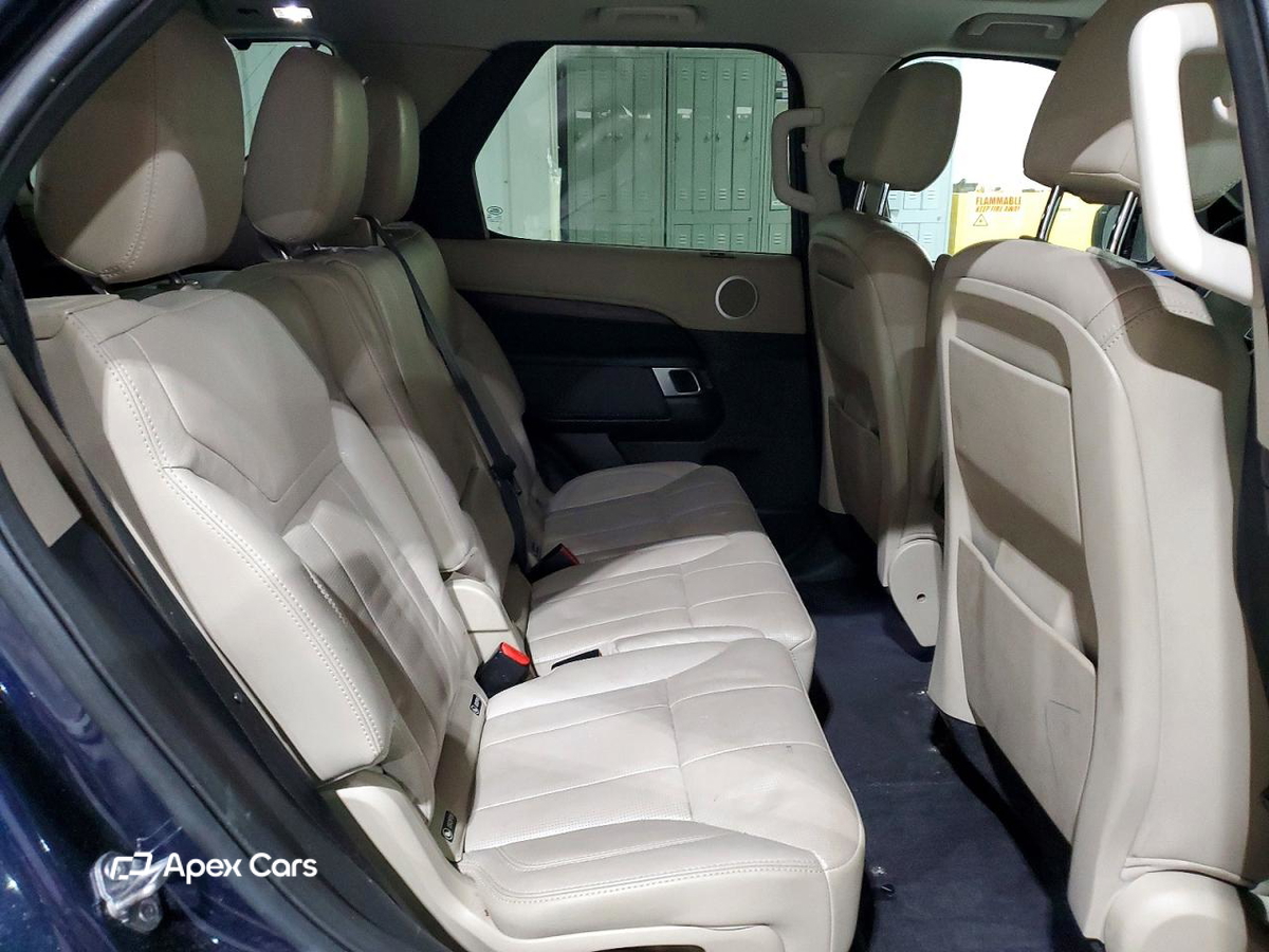 Land Rover Discovery 2018