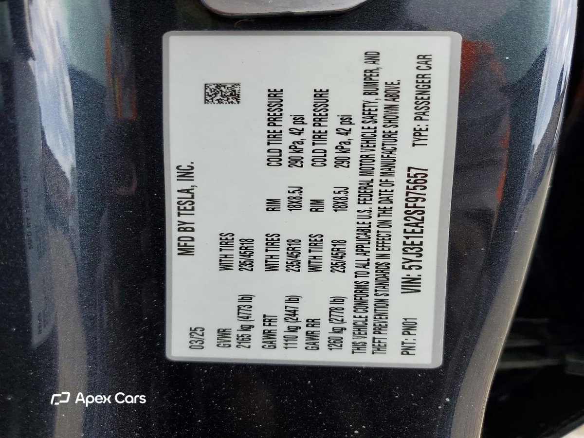 Tesla Model 3 2025