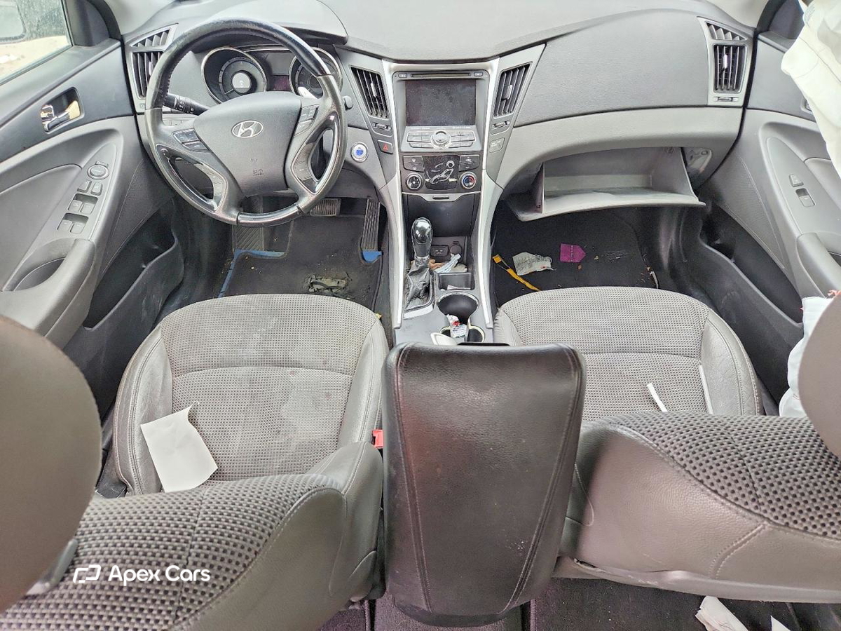 Hyundai Sonata 2012
