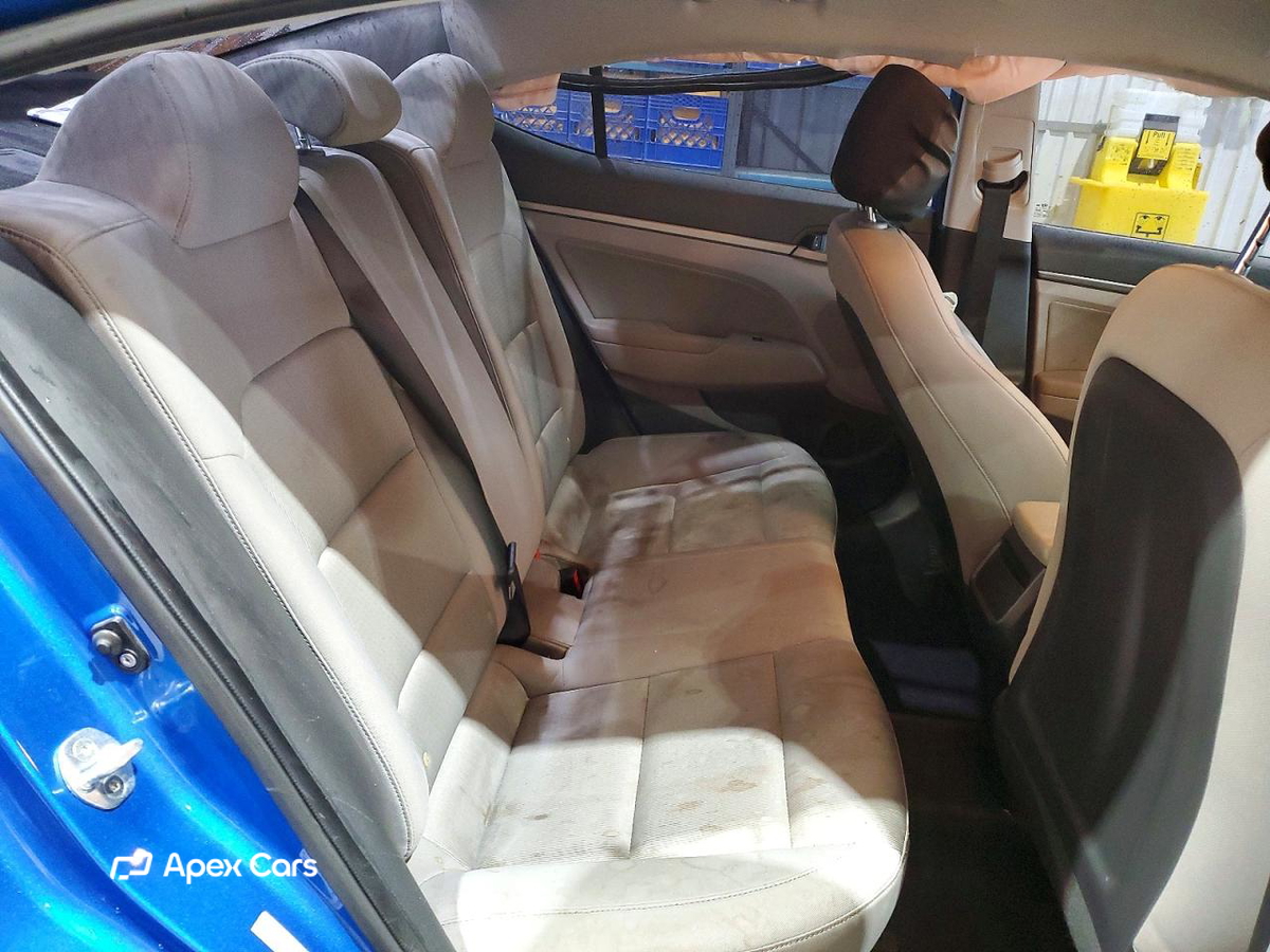 Hyundai Elantra 2017