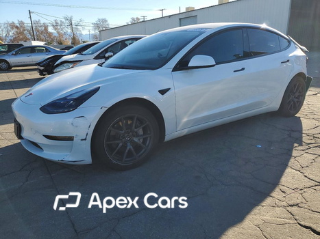 Tesla Model 3 2023 - Zdjęcie 1 z 13