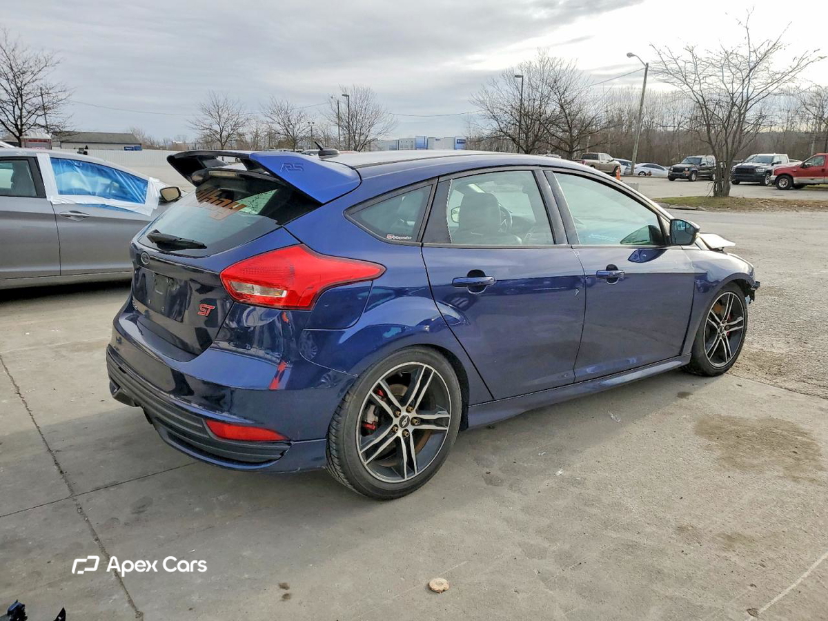 Ford Focus 2016