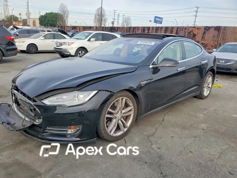 Tesla Model S 2014 - Zdjęcie 1 z 13