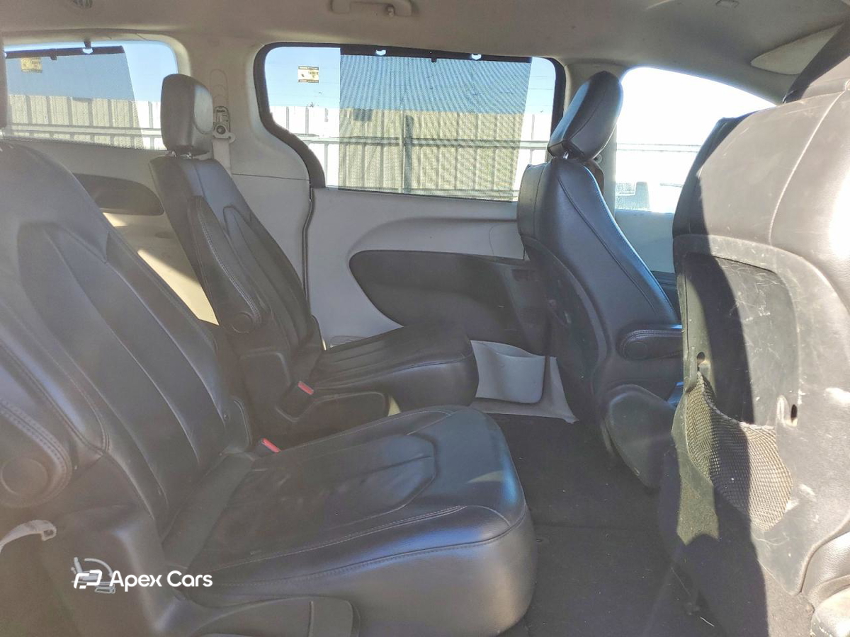 Chrysler Pacifica 2017
