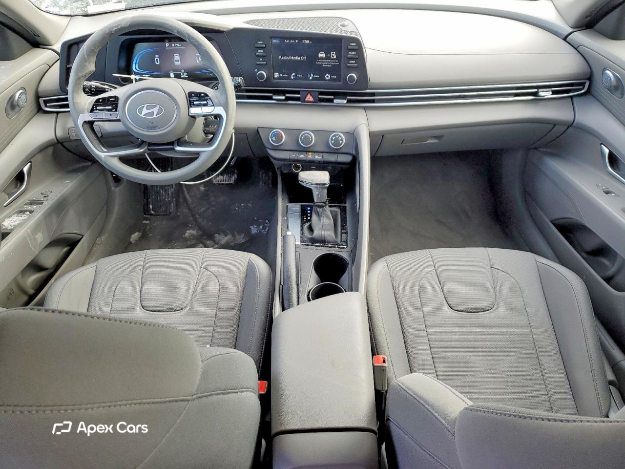 Hyundai Elantra 2025
