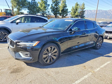Volvo S60 2019 - Image 1 of 12