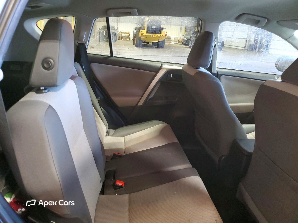 Toyota RAV 4 2015