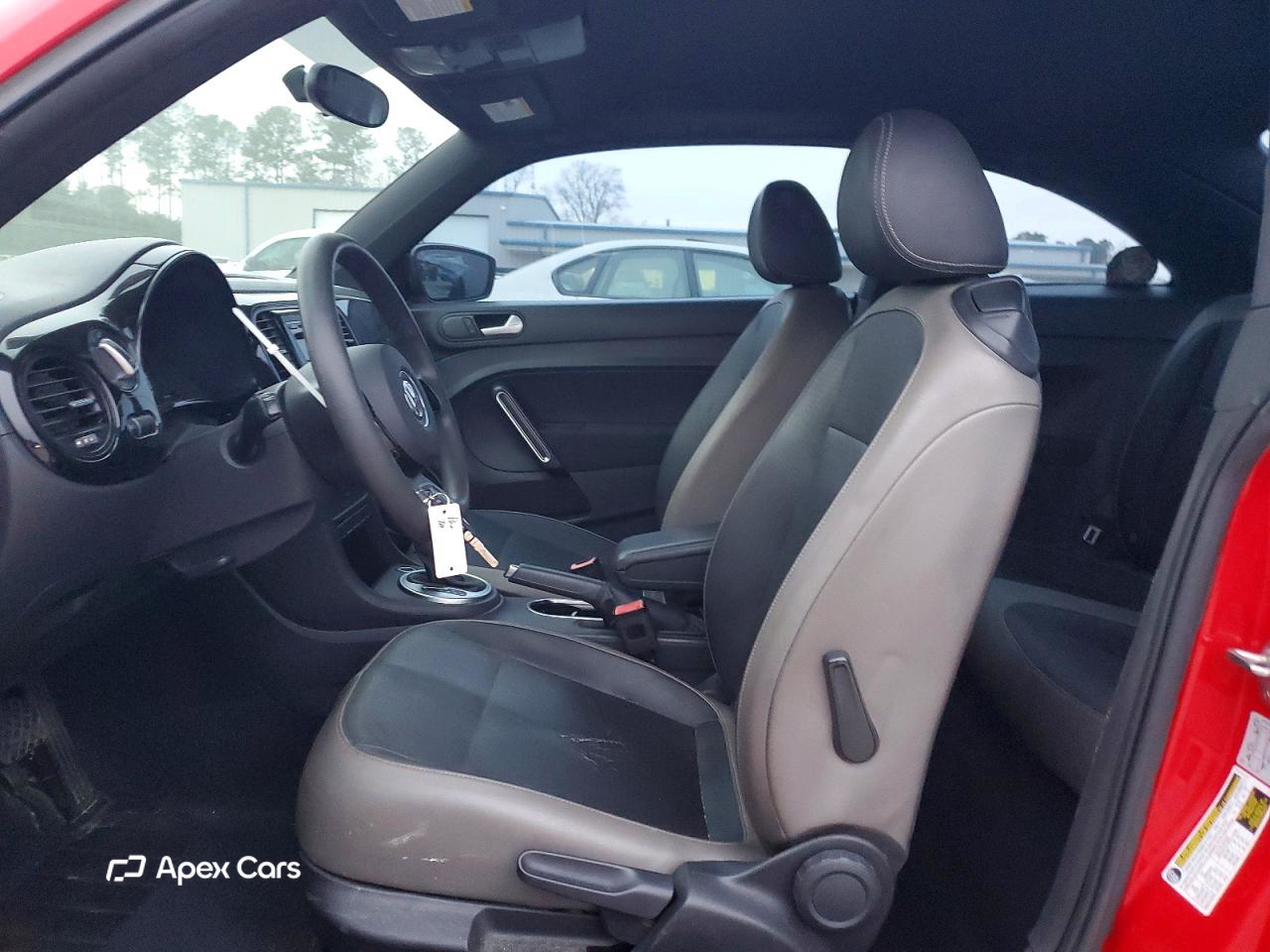 Volkswagen Beetle 2015