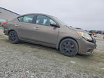 Nissan Versa 2014