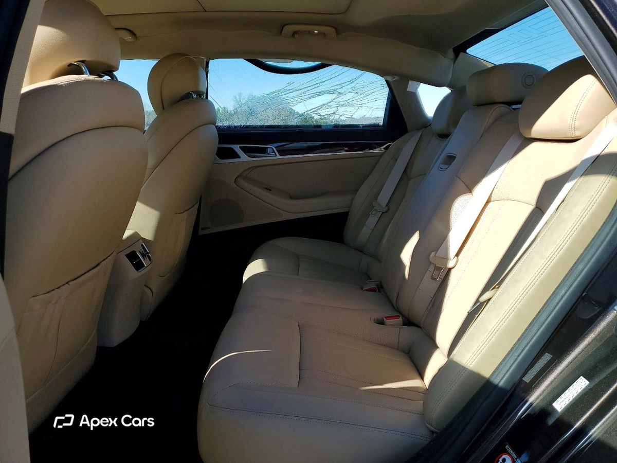 Hyundai Genesis 2016