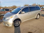 Toyota Sienna 2015
