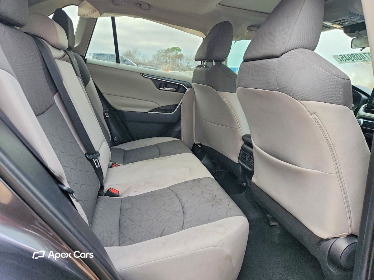 Toyota RAV 4 2021