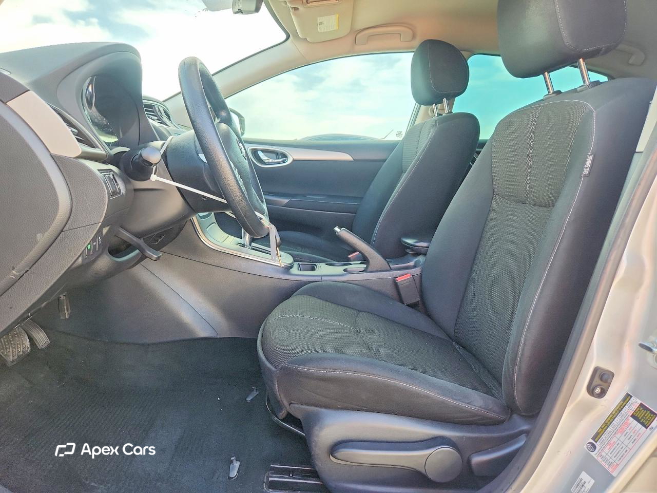 Nissan Sentra 2015
